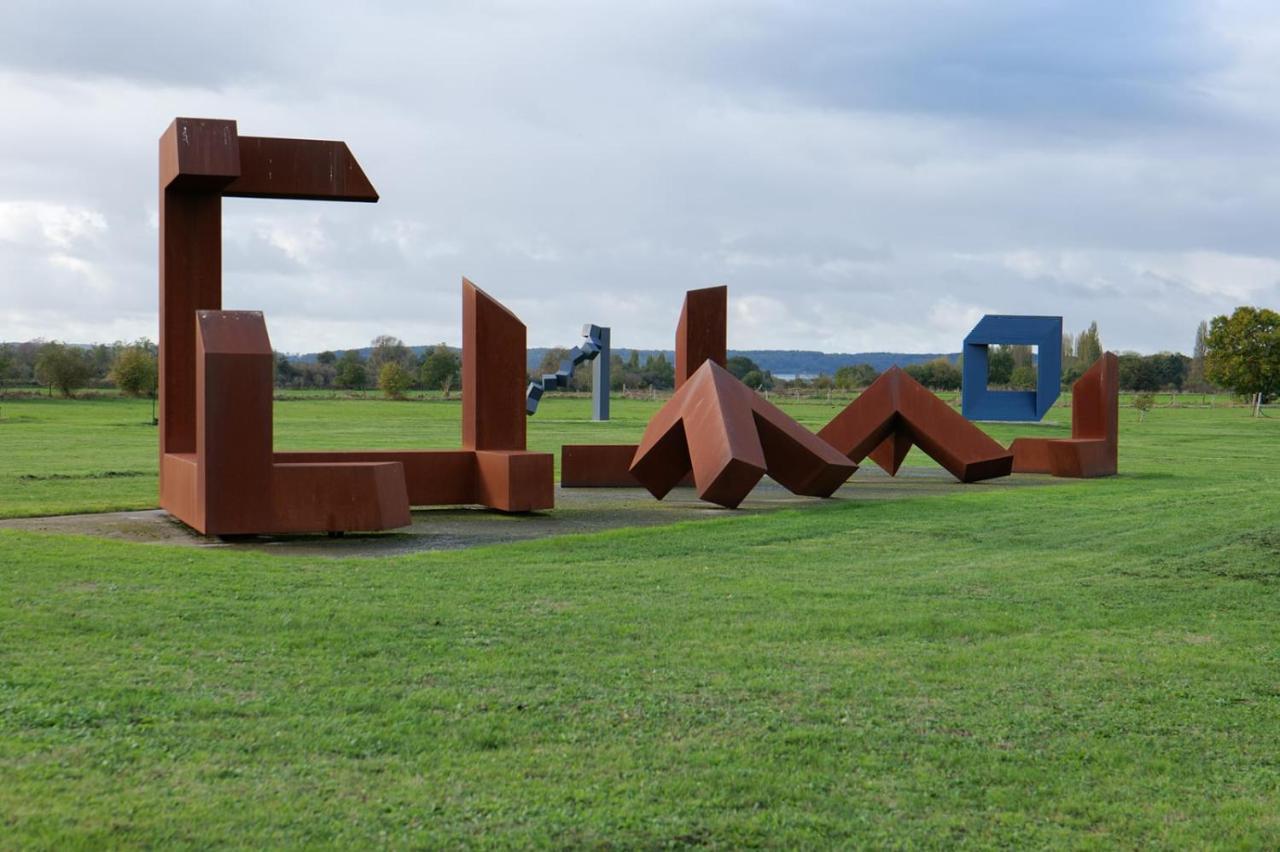 Gite Dans Parc De Sculptures - Gite "Pondichery" Port-Mort 外观 照片